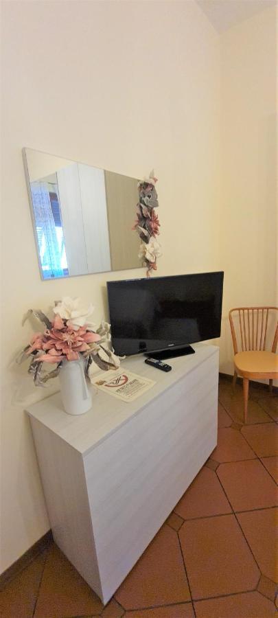B&B Via Della Grotta Monsummano Terme Exterior photo